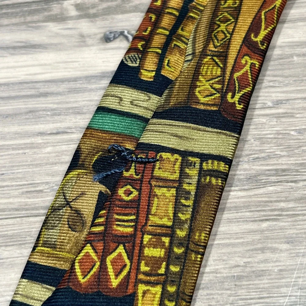 Alynn Neckwear Tie Mens Navy Blue Silk Bookshelf Library Barnes & Noble Novelty
